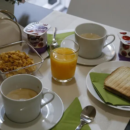 Capitelli לינה וארוחת בוקר נאפולי