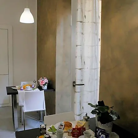 Capitelli Nocleg ze śniadaniem 3*