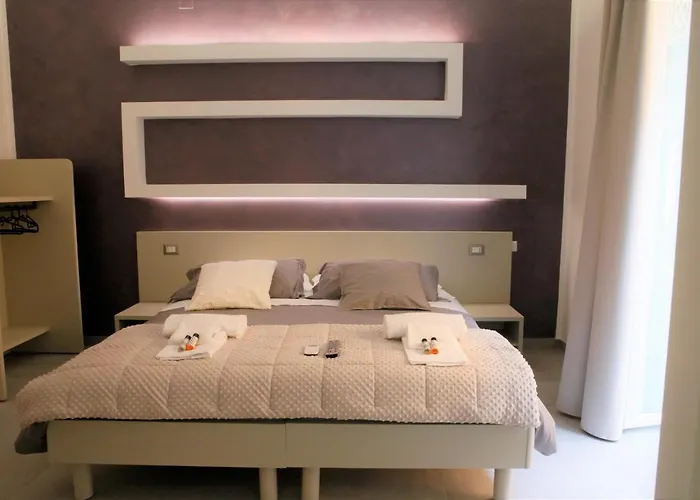 Capitelli Неаполь